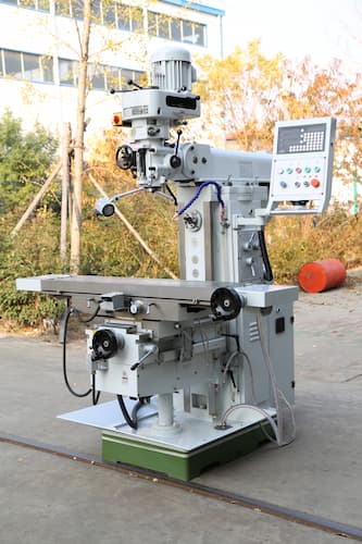 VHM32QA QC Horizontal and Vertical Milling Machine